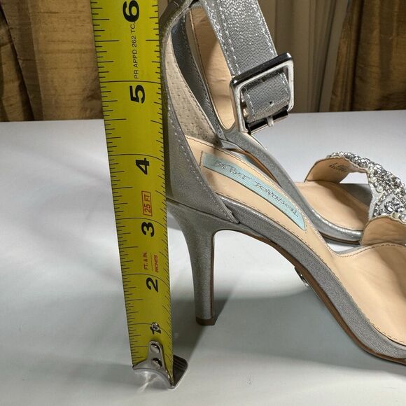 Blue by Betsey Johnson Juno Womens Sz 6 M Rhinestone Beaded Silver Heels Sandals - Picture 11 of 11
